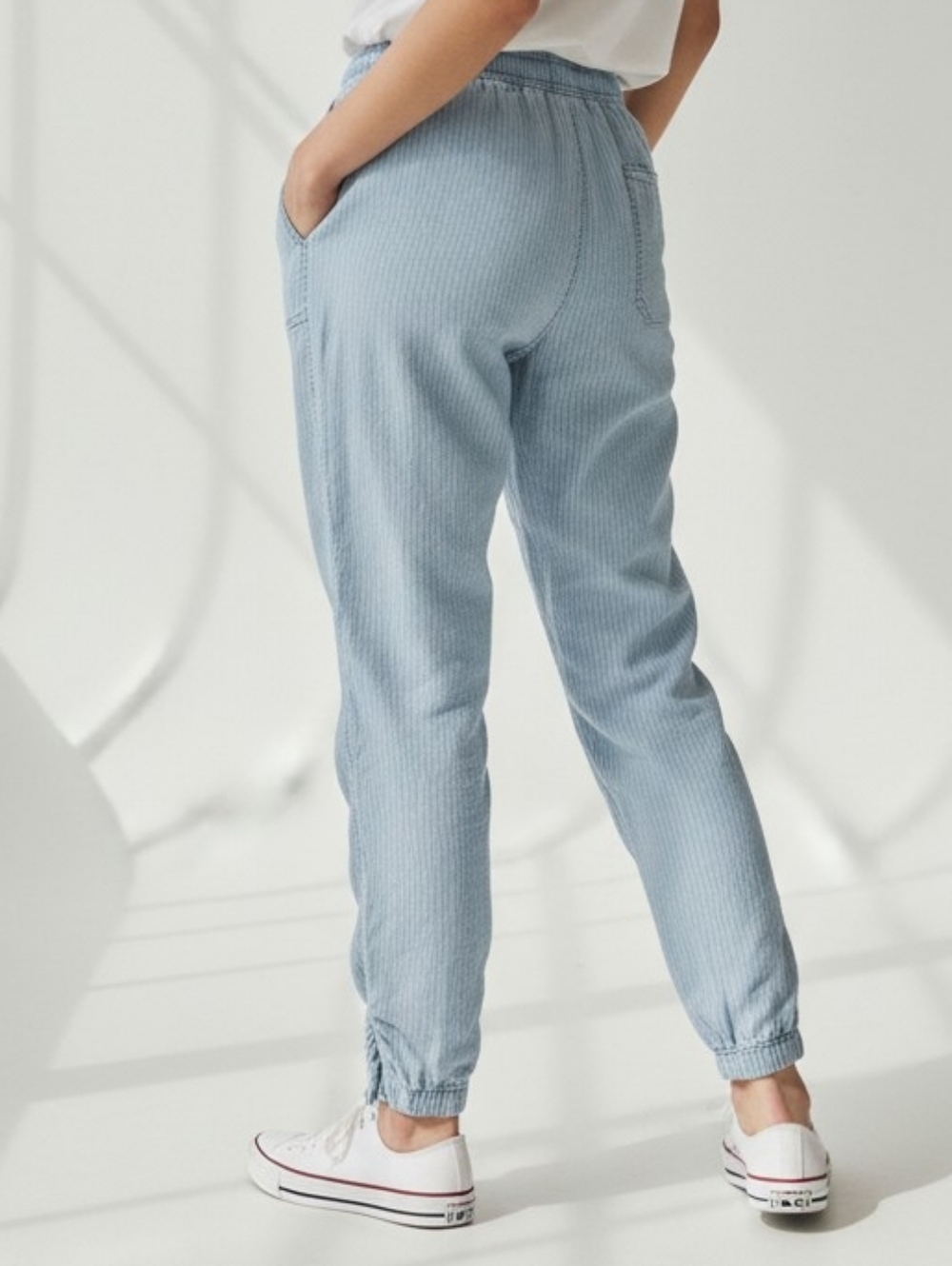 Thread & Supply Pinstripe Jeans With Elastic Waistband XS